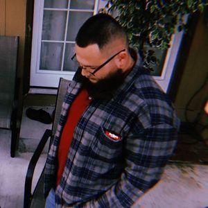 Meet your Posher, Victor